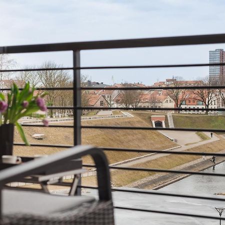 Apartamentai Felikso Namai Κλαϊπέντα Εξωτερικό φωτογραφία